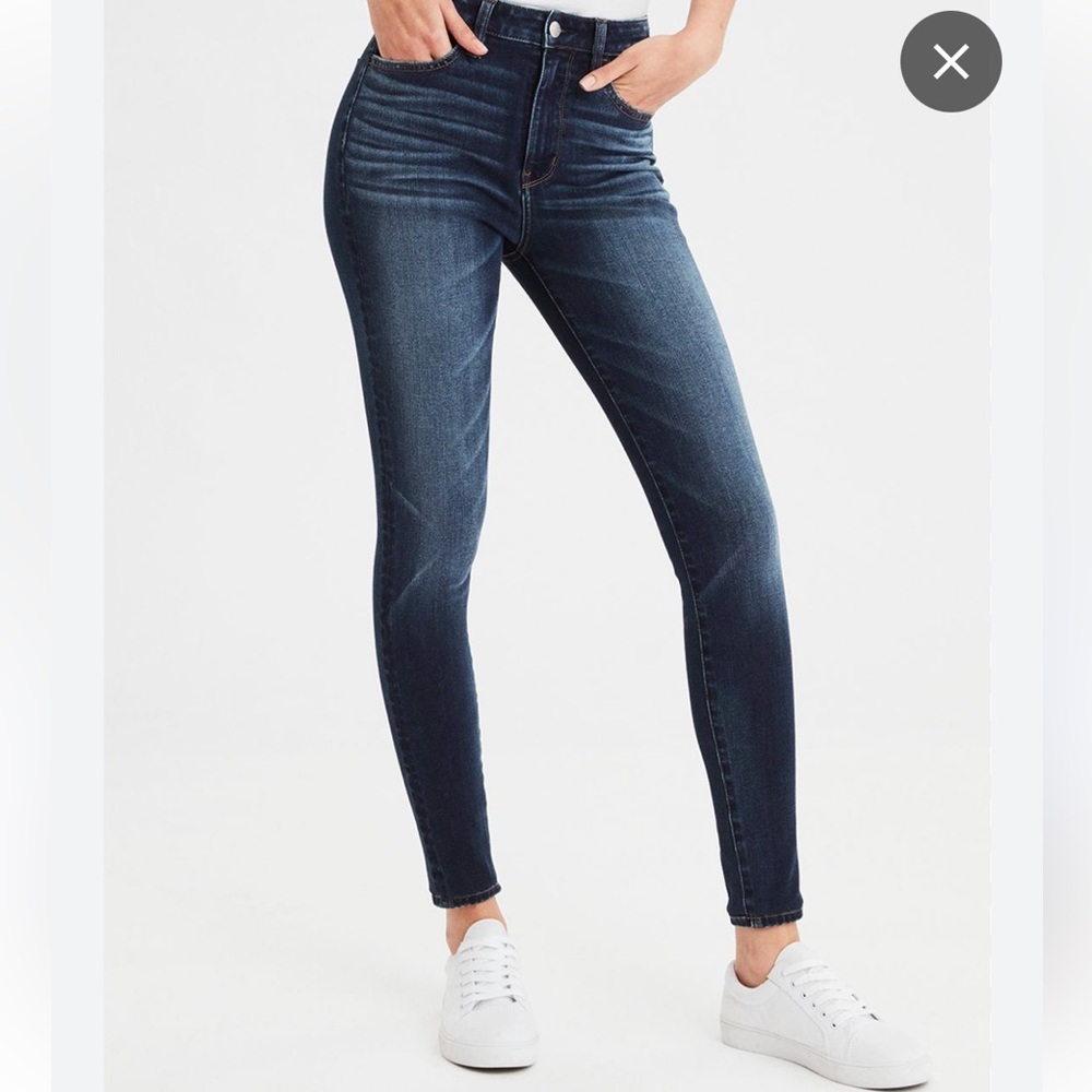 AMERICAN EAGLE Super hi-rise jegging. The Lu(x)e Jean. Size 6 X-Long.